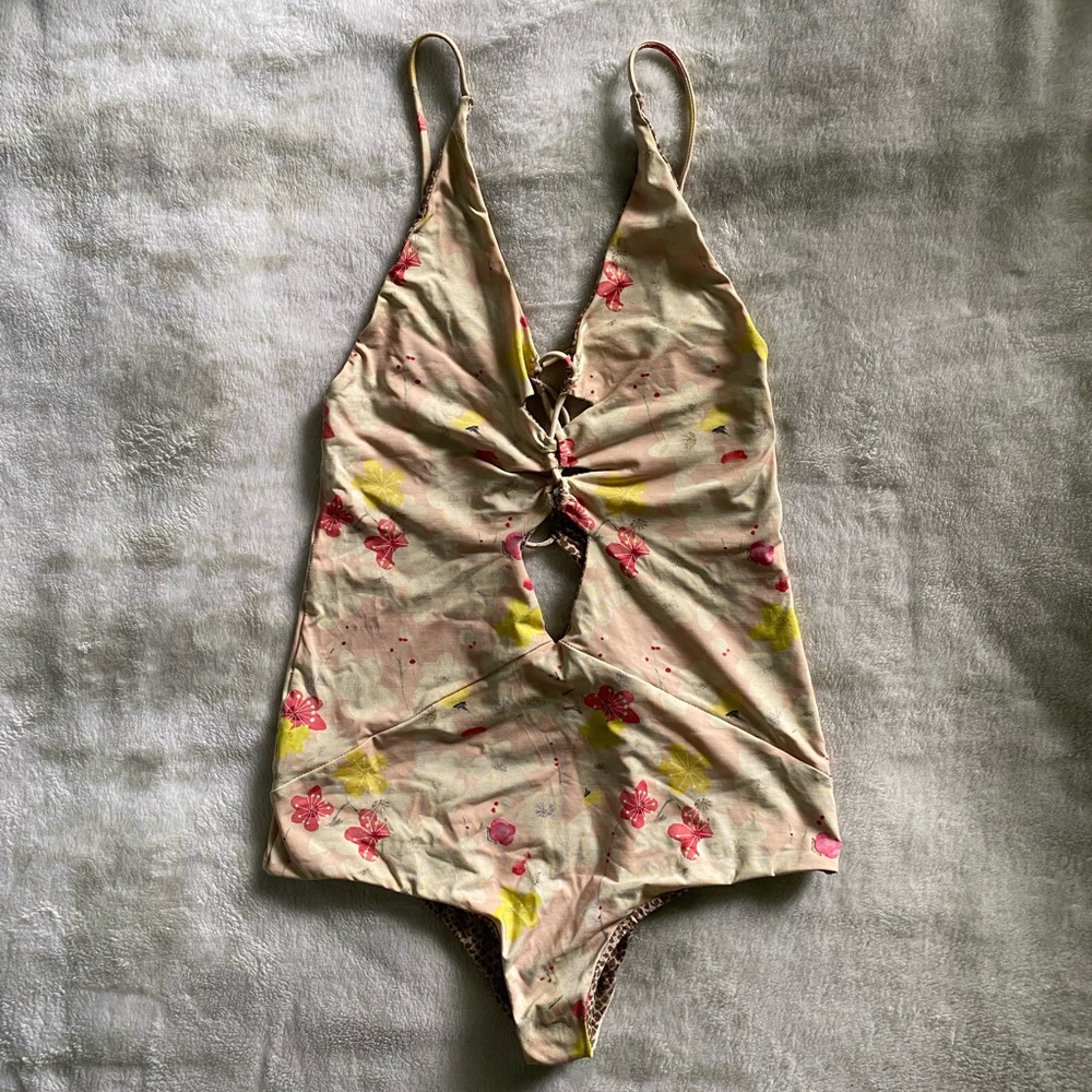 ACACIA SWIM